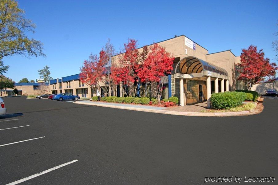 Econo Lodge Airport Near Billy Graham Parkway Charlotte Exterior foto